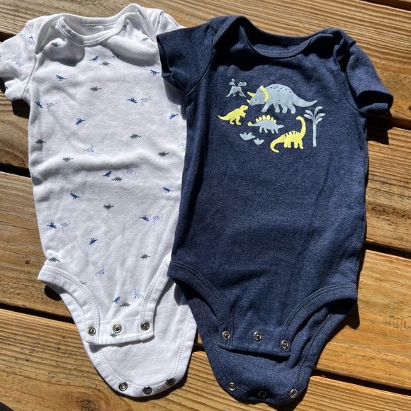 Name your price 🤍 6 baby infant 3-6m onesies - garanimals, old navy & carters - Picture 6 of 10